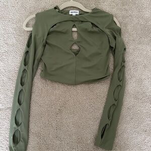 Superdown Amara Cut Out Top